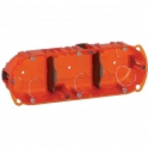 Boîte d&rsquo;encastrement Vatibox multimatériaux 3 postes – Legrand