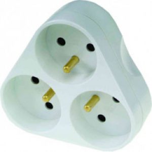 Adaptateur Triangulaire 3×10-16A+T