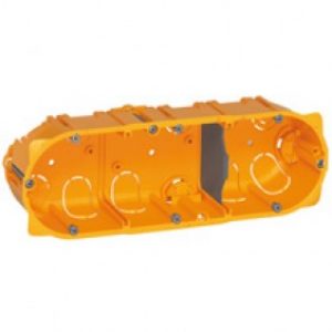 Boîte d’encastrement Batibox 3 postes pour cloisons sèches