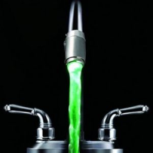 Buse de robinet verte pour évier de cuisine en laiton