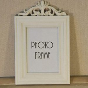 Cadre photo rectangulaire de style rétro en bois blanc