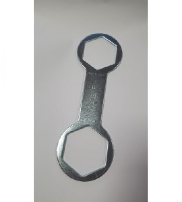 clé pour le démontage du filtre et de la cartouche…