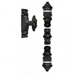 Crémone en fonte de style pour fenêtre bois – type A