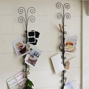 Décoration murale de style rustique en forme pince-notes en métal