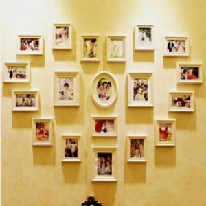 Ensemble de 19 cadres photos de style moderne en bois blanc