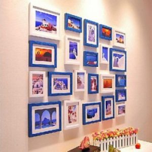 Ensemble de 22 cadres photos de style moderne en bois bleu et blanc