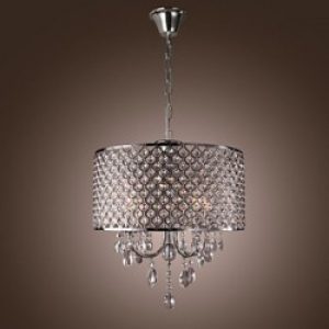 Lustre traditionnel et classique avec cristal et métal