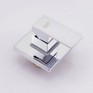 Mélangeur de robinet de douche carré à fixation murale