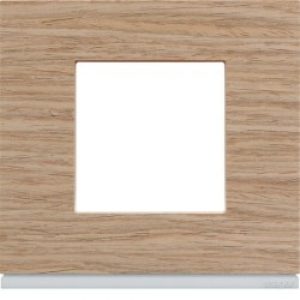 Plaque 1P oak wood – APPAREILLAGE MURAL GALLERY HAGER WXP4702