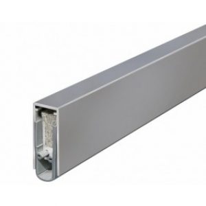 Plinthe automatique pour porte bois – type HS RD
