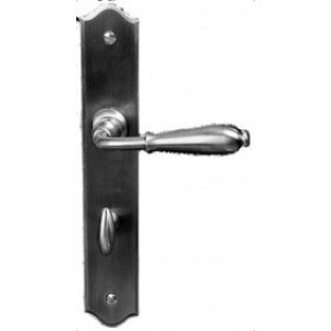 Poignées de porte sur plaque – fer patiné patiné – Nevers