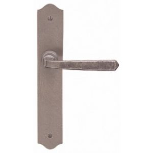 Poignées de porte – type celtique – fer cémenté patiné – Bellac