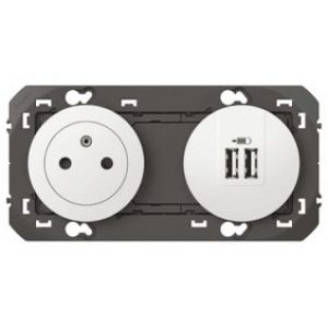 Prise de courant fort 2P+T + chargeur double USB – Dooxie