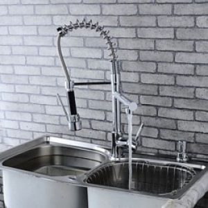 Robinet de cuisine gigogne avec deux becs fini en chrome pour un style contemporain (spray démontable)