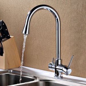 Robinet de cuisine moderne doté de deux poignées pour une finition fileté