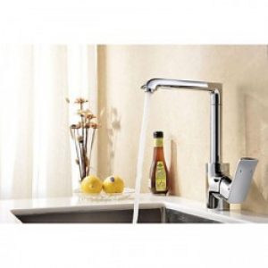 Robinet de cuisine (rotatif) muni d’une poignée, un robinet de style contemporain fini en chrome