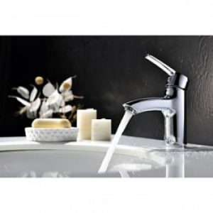 Robinet de lavabo de style contemporain à unique poignée et fini en chrome