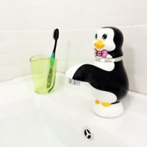 Robinet de lavabo moderne en céramique en forme de pingouin