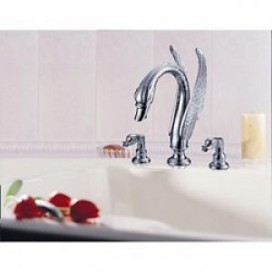 Robinet de lavabo moderne en forme de cygne finition chrome