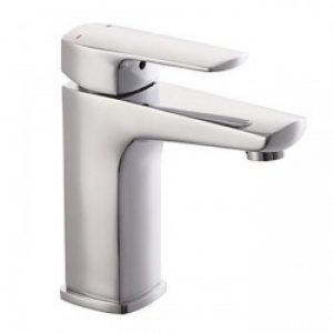 Robinet d&rsquo;évier avec mitigeur intégré et finition en métal chromé