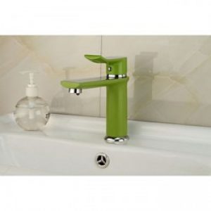 Robinet d&rsquo;évier cascade de couleur verte muni d&rsquo;une poignée, finition chromée pour un style contemporain