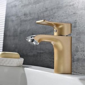 Robinet d&rsquo;évier couleur or et à poignée unique, un style simple et contemporain