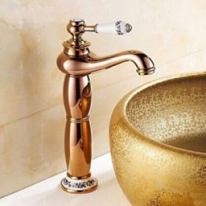 Robinet lavabo, design traditionnel avec finition dorée