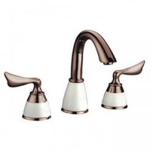 Robinet salle de bain avec deux poignées, style antique avec finition en laiton