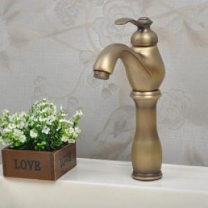 Robinet style antique à une seule poignée, finition en laiton