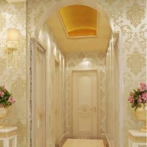 Rouleau de papier peint classique avec une décoration artistique dorée