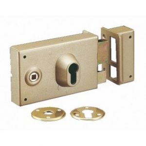 Serrure en applique horizontale à fouillot – cylindre européen – 7416