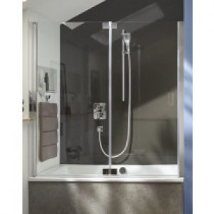 Baignoire bain douche compacte Jacob Delafon Capsule installation en niche avec pare bain et tablier