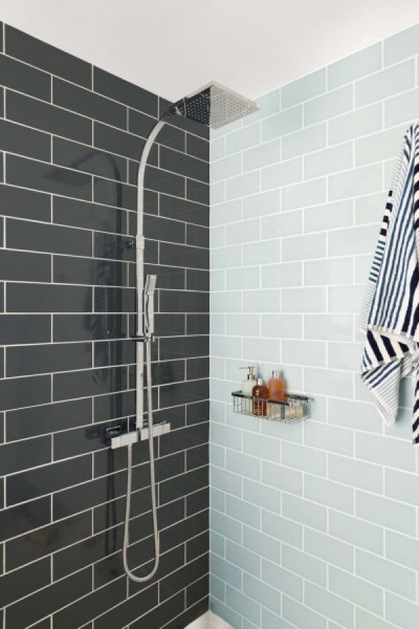 Colonne de Douche Vado Velo Chromé VEL-149RRK-SQ-CP