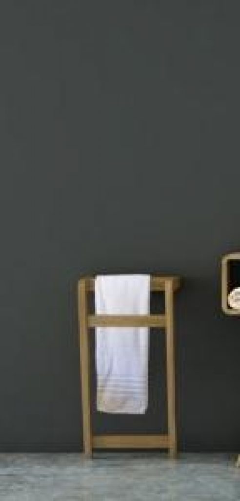 Porte-serviettes mural en teck ENDOUME