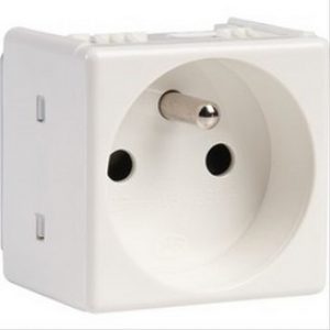 Prise protegée 2P+T 16A 2 modules pour coffret