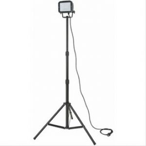 Projecteur de chantier sur pied 28 LED SMD Brennenstuhl – BRENNENSTUHL