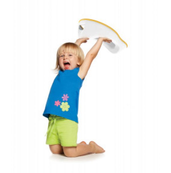 WC VITESSES POUR LES ENFANTS AVEC LA CONCEPTION MODERNE ET SÉCURITÉ