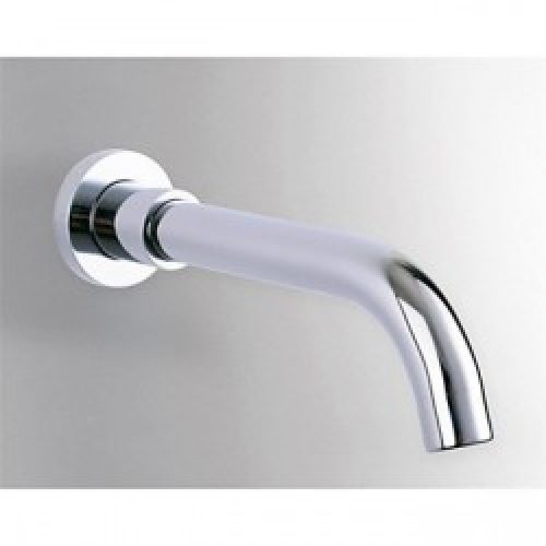 Bec de robinet de douche contemporain