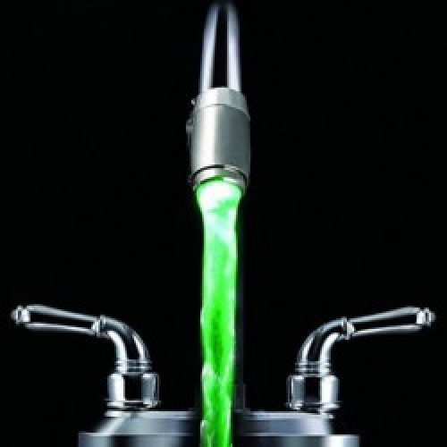 Buse de robinet verte pour évier de cuisine en laiton