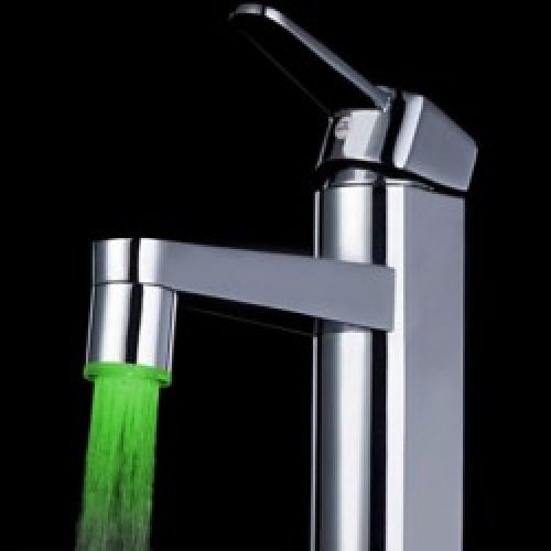 Buse verte pour évier de cuisine en laiton