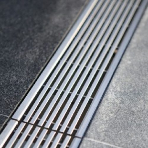 Caniveau Self 100 – avec grilles inox – sans pentes  – 1000mm