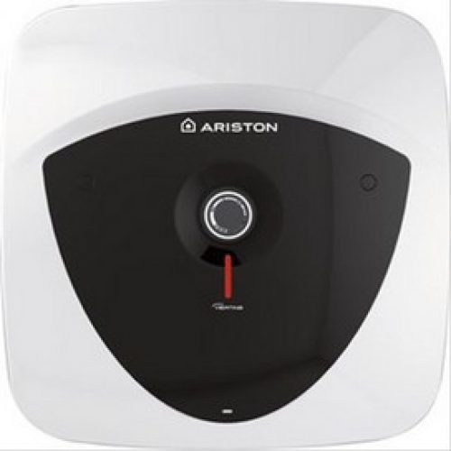 Chauffe-eau vertical Ariston petite capacité sur évier 30L 2000W.