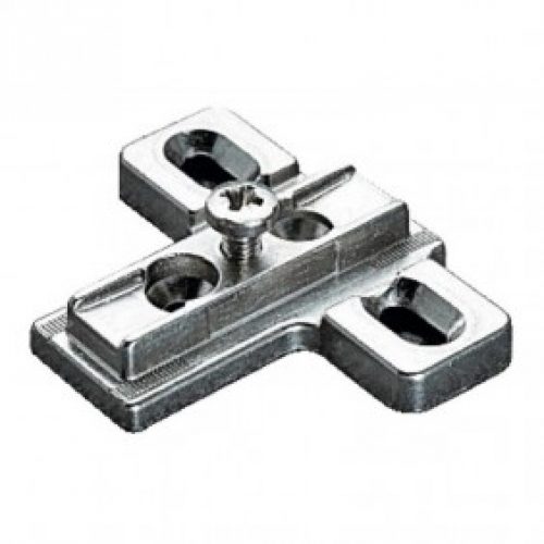 Embase cruciforme à glisser et à visser pour charnière contre-coudée