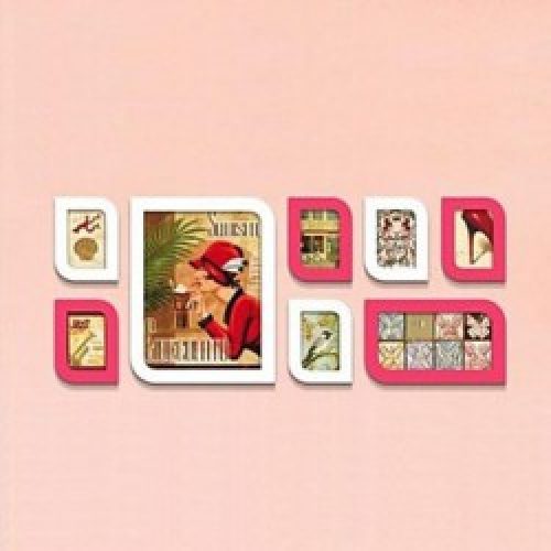 Ensemble de 8 cadres photos de style contemporain en bois rose et blanc