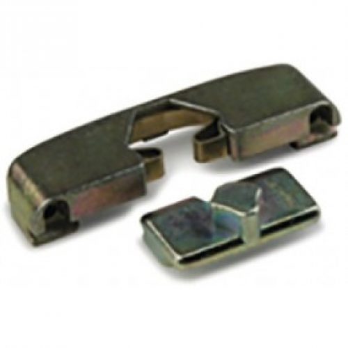 Fermeture à déclic pour mécanisme ouvrant à la française semi-fixe