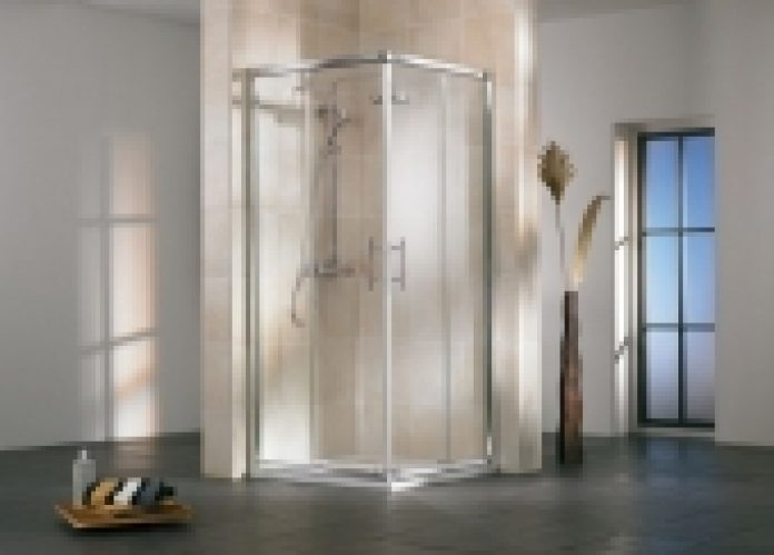 HSK – Accès d&rsquo;angle 4 pièces, Nova, 50 ESG lumineuse et claire 1000/800 x 1850 mm, 01 Alu argent mat