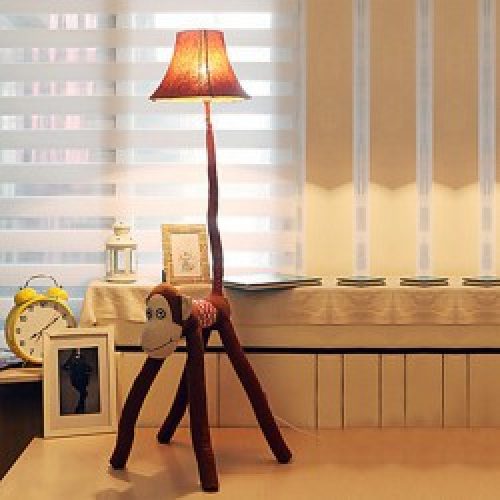 Lampadaire sous forme de singe
