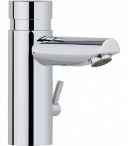 Mitigeur a fermeture auto de lavabo pour chaud et froid