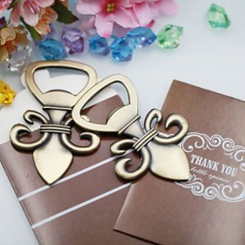 Ouvre-bouteille de style classique sous forme fleur de lis en métal