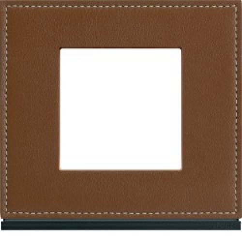 Plaque 1P coffee leather – APPAREILLAGE MURAL GALLERY HAGER WXP4902